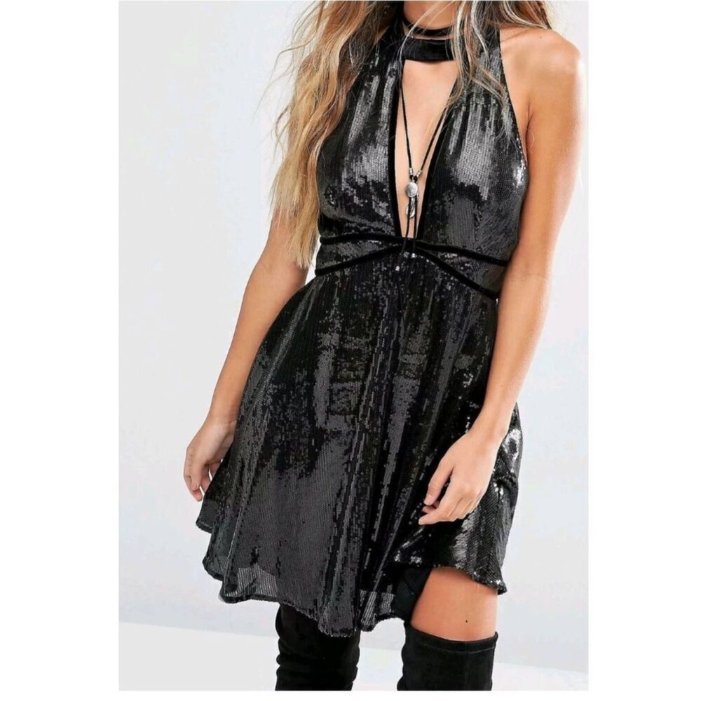 FREE PEOPLE FILM NOIR BLACK SEQUIN MINI DRESS SIZE 2 MSRP $98.00 NWOT - Picture 2 of 9
